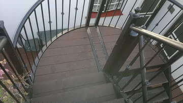 Timber construction and project management by custom decks